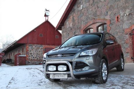 Ford Kuga (2013-) – Metec 4x4 Godkjent Frontbøyle-Lysbøyle m/tverrør
